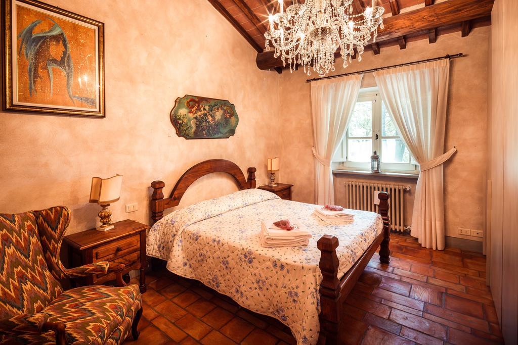 Podere Poggio Mendico Арецо Екстериор снимка